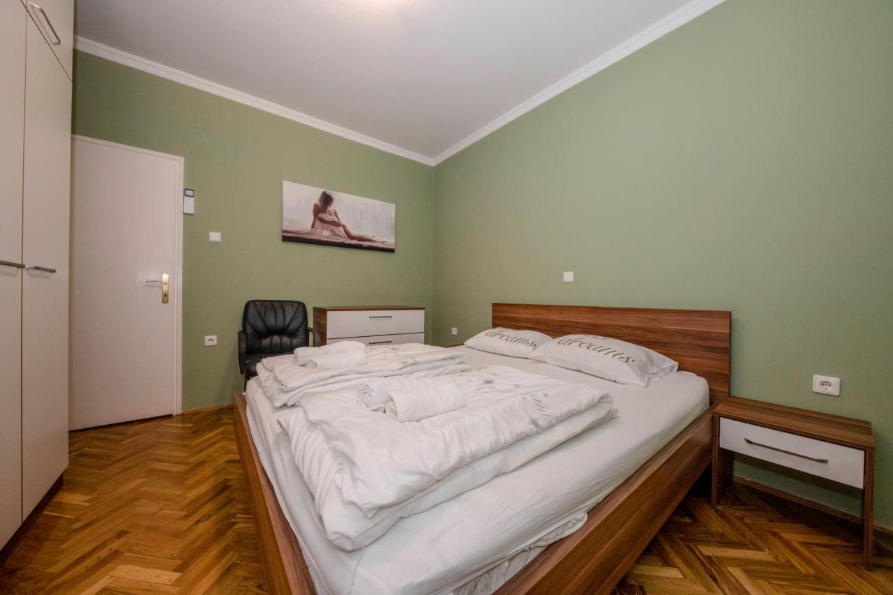Apartmani Ana & Milo Lopar Exterior photo