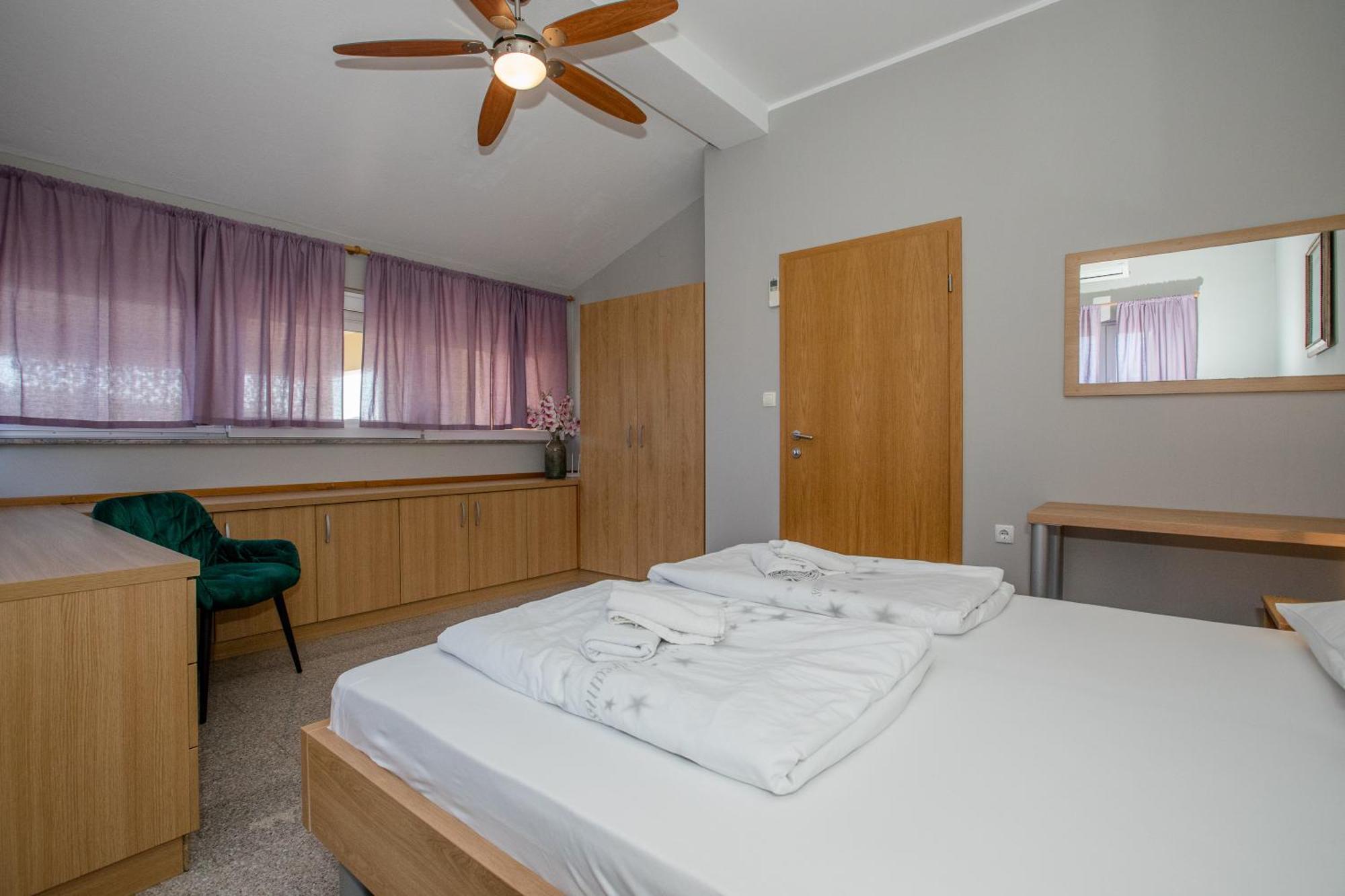 Apartmani Ana & Milo Lopar Room photo
